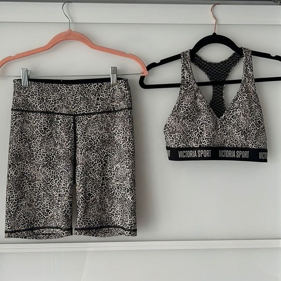 Victoria's Secret Other - Victoria Secret Sport | Cheetah or Leopard Print Workout Set top/bottom SMALL